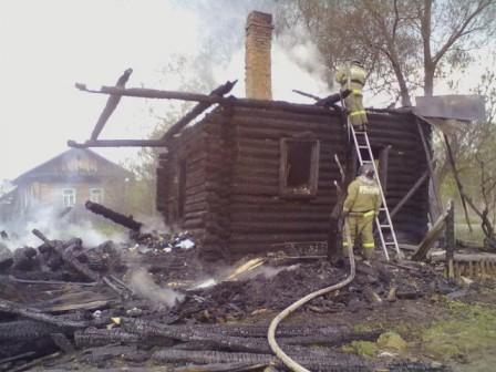 В праздничные дни в Соликамске от пожара пострадали жители частного сектора